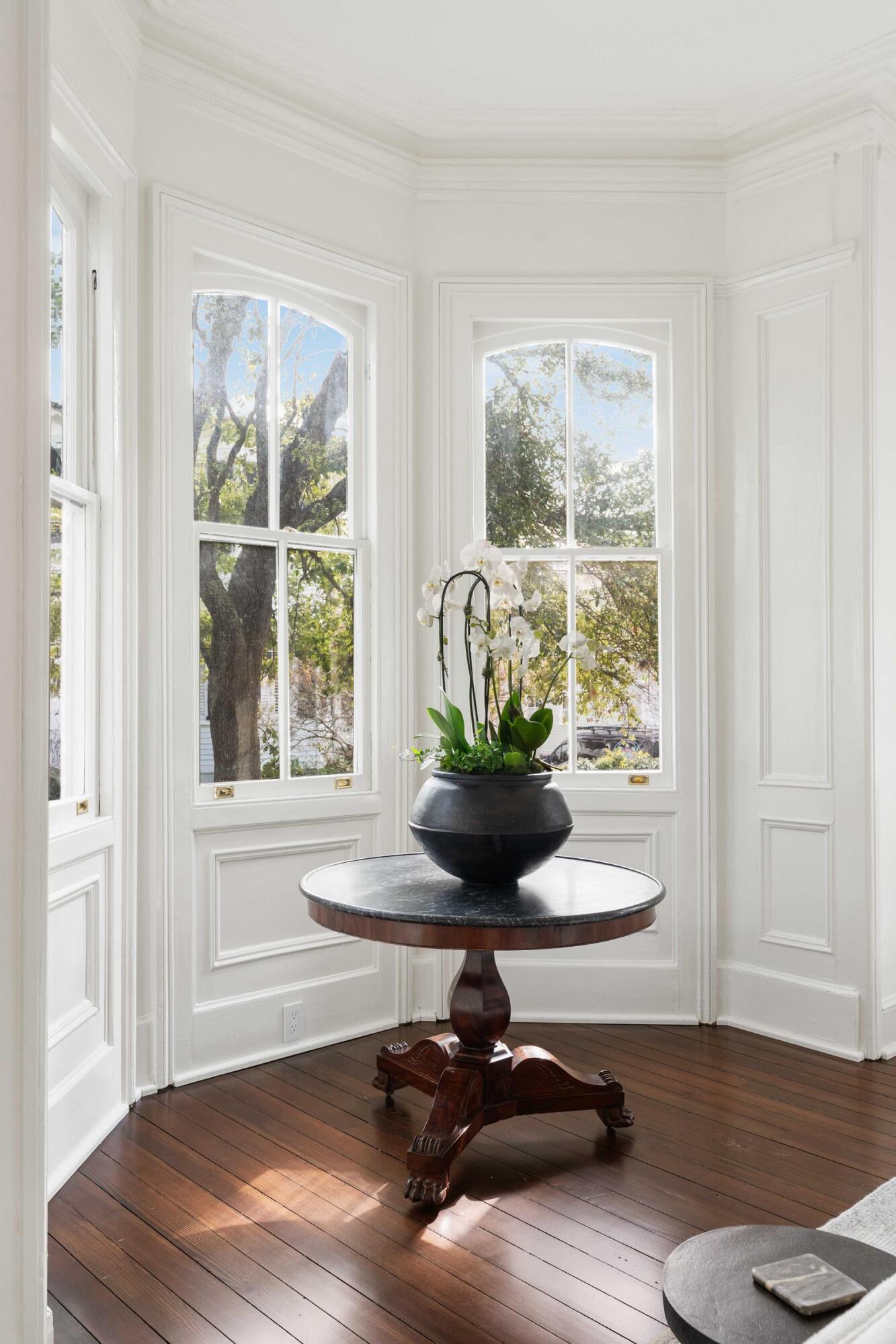 21 New Street Charleston, SC 29401 - Photo 6 of 64 9 Front Parlor