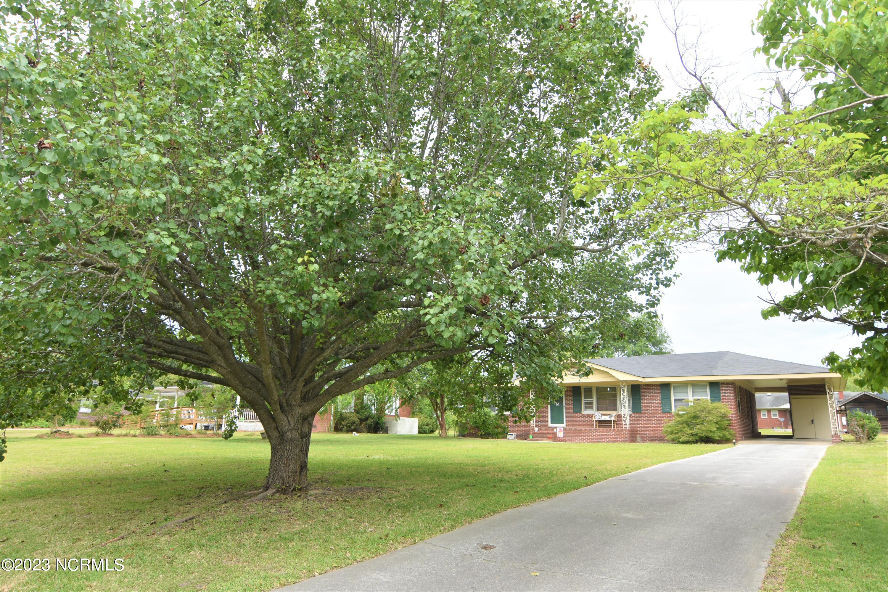 102 Church Road Riegelwood, NC 28456 - Photo 2 of 12 DSC_0127