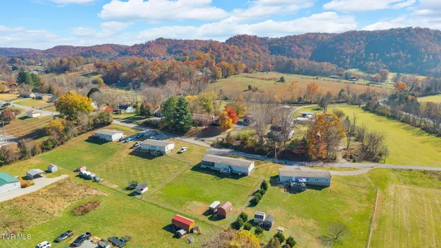 $297,000 | 545 Old Stage Trail, Bristol, TN 37620