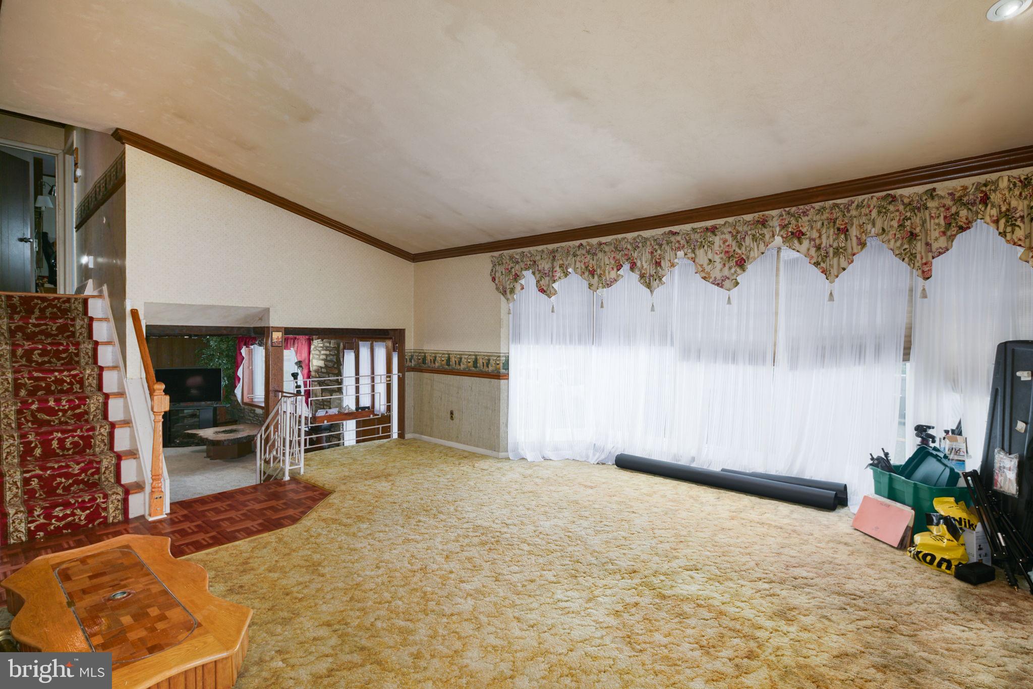 3817 Oakhill Road Philadelphia, PA 19154 - Photo 12 of 33 Gallery Image 12