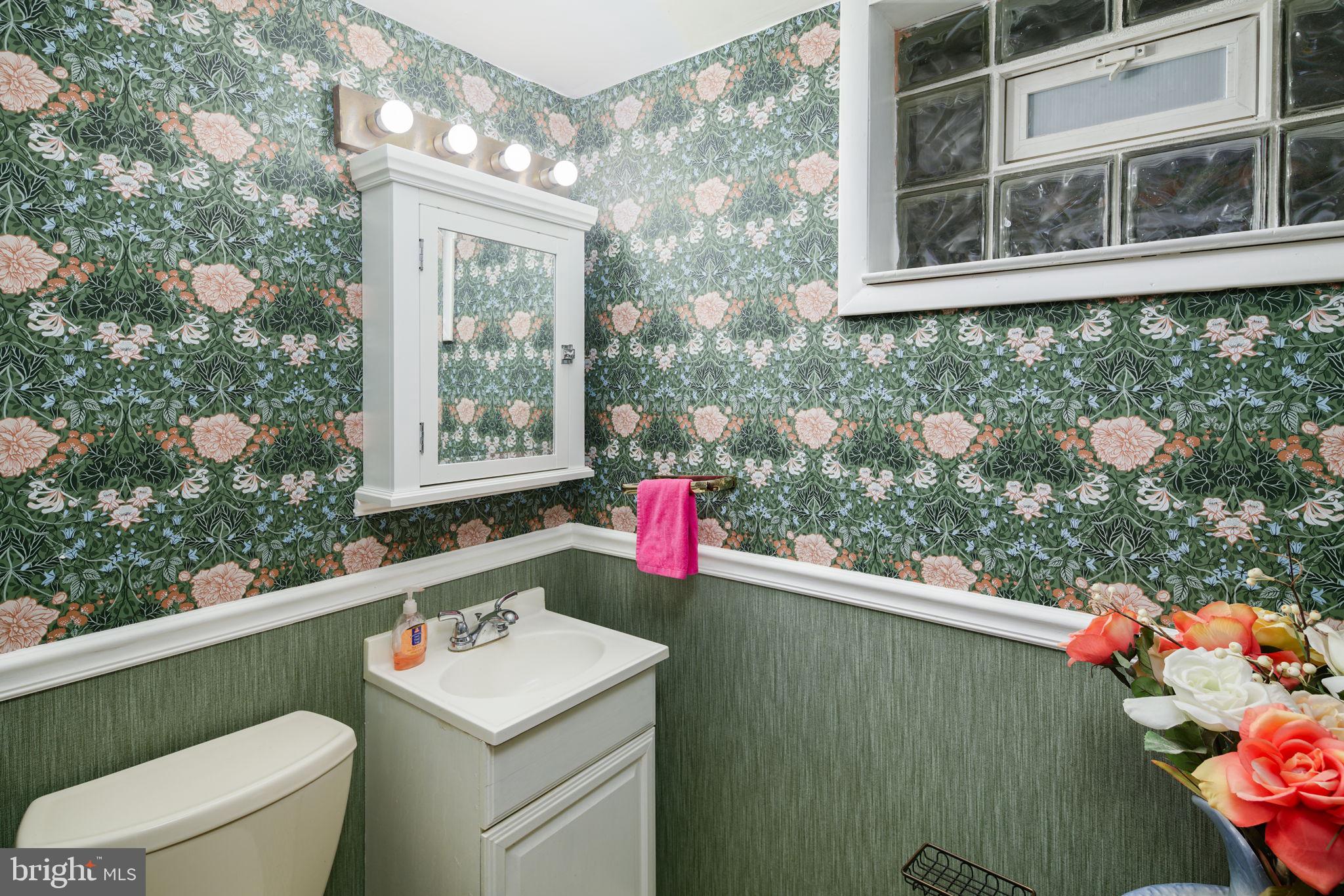 3817 Oakhill Road Philadelphia, PA 19154 - Photo 7 of 33 Gallery Image 7
