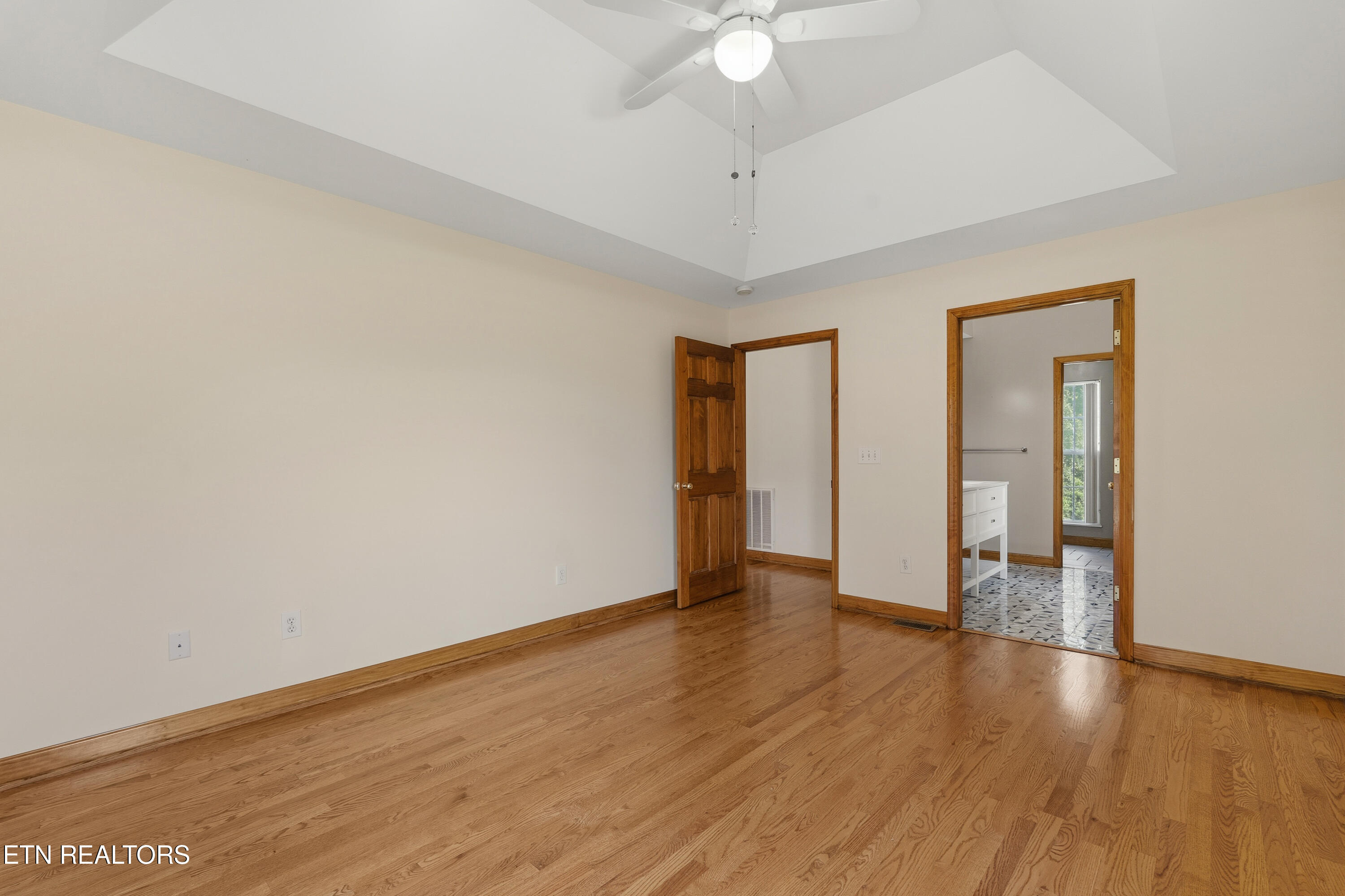 865 River Road Kingston, TN 37763 - Photo 27 of 49 DSC03678