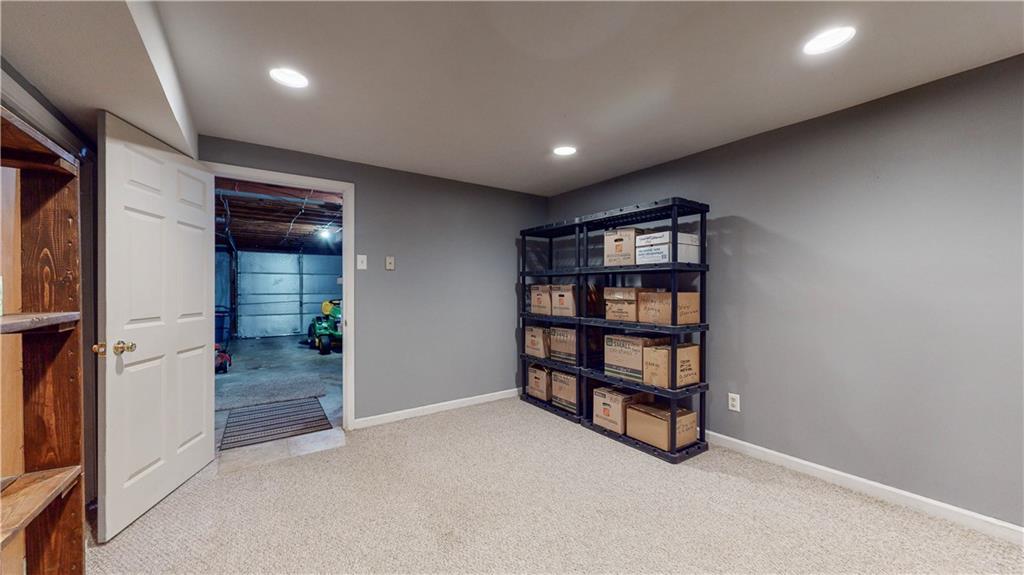 7290 Travis Road Greenwood, IN 46143 - Photo 19 of 43 Gallery Image 19