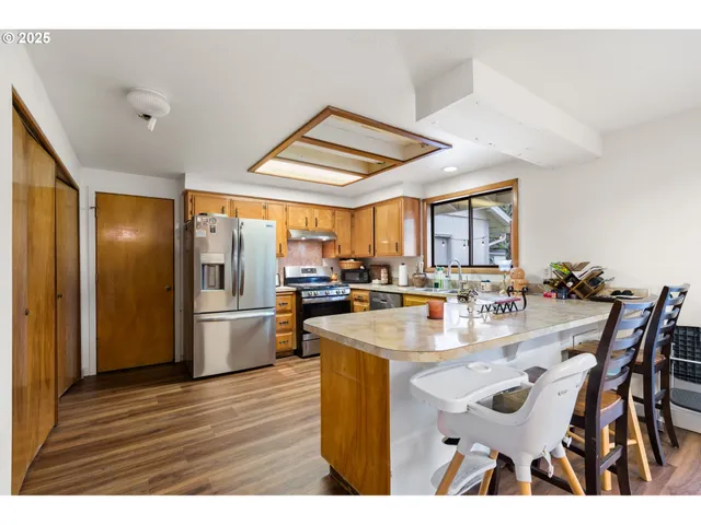 $460,000 | 108 Pahatu, North Bonneville, WA 98639