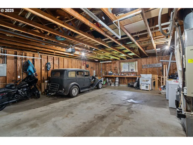 $460,000 | 108 Pahatu, North Bonneville, WA 98639