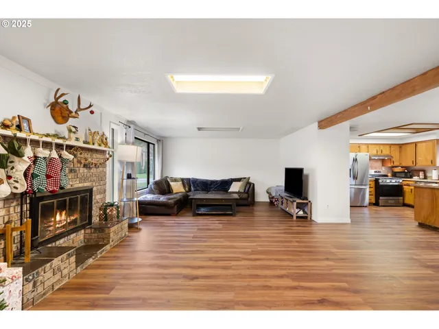 $460,000 | 108 Pahatu, North Bonneville, WA 98639