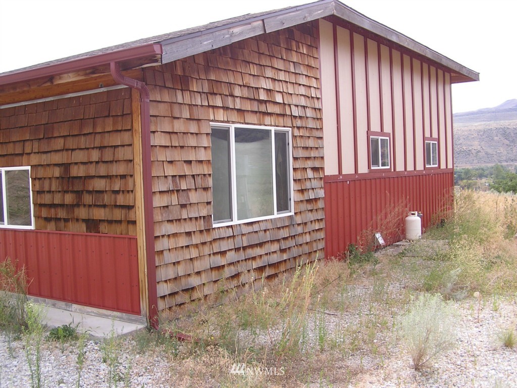 33 Foggy River Loop Riverside, WA 98849 - Photo 5 of 21