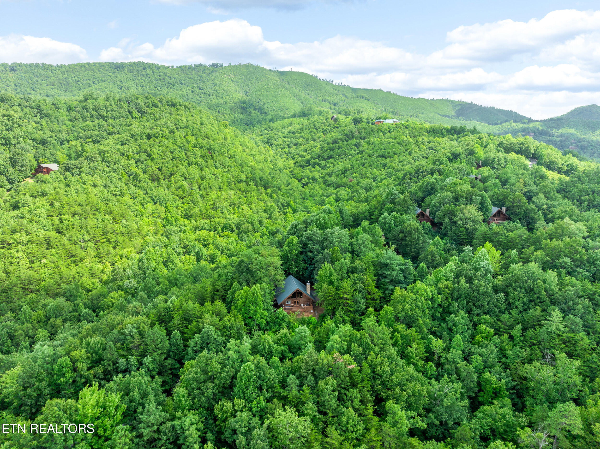 617 Almost Heaven Way Sevierville, TN 37876 - Photo 41 of 44 617 almost heaven way-41