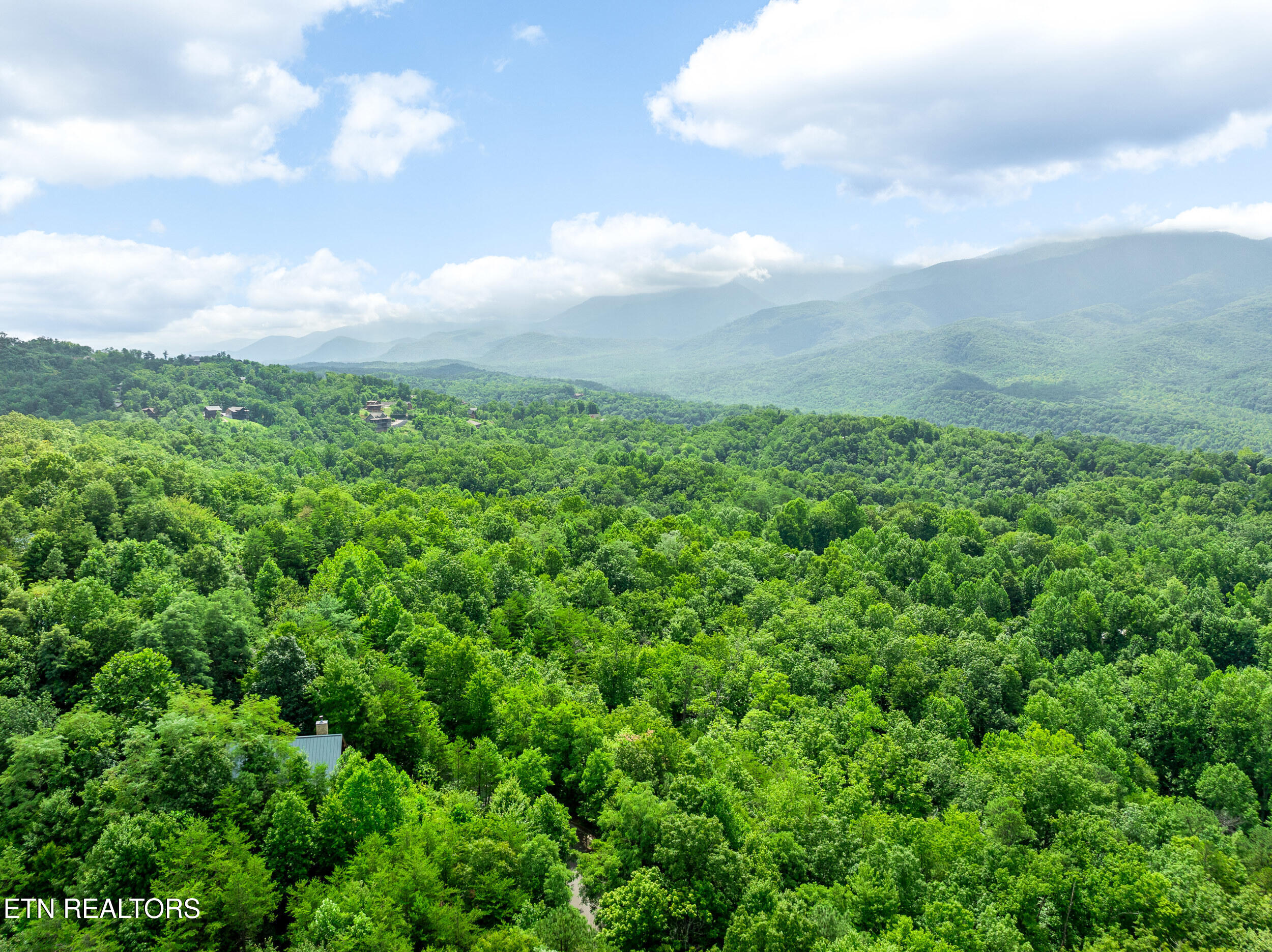 617 Almost Heaven Way Sevierville, TN 37876 - Photo 43 of 44 617 almost heaven way-43