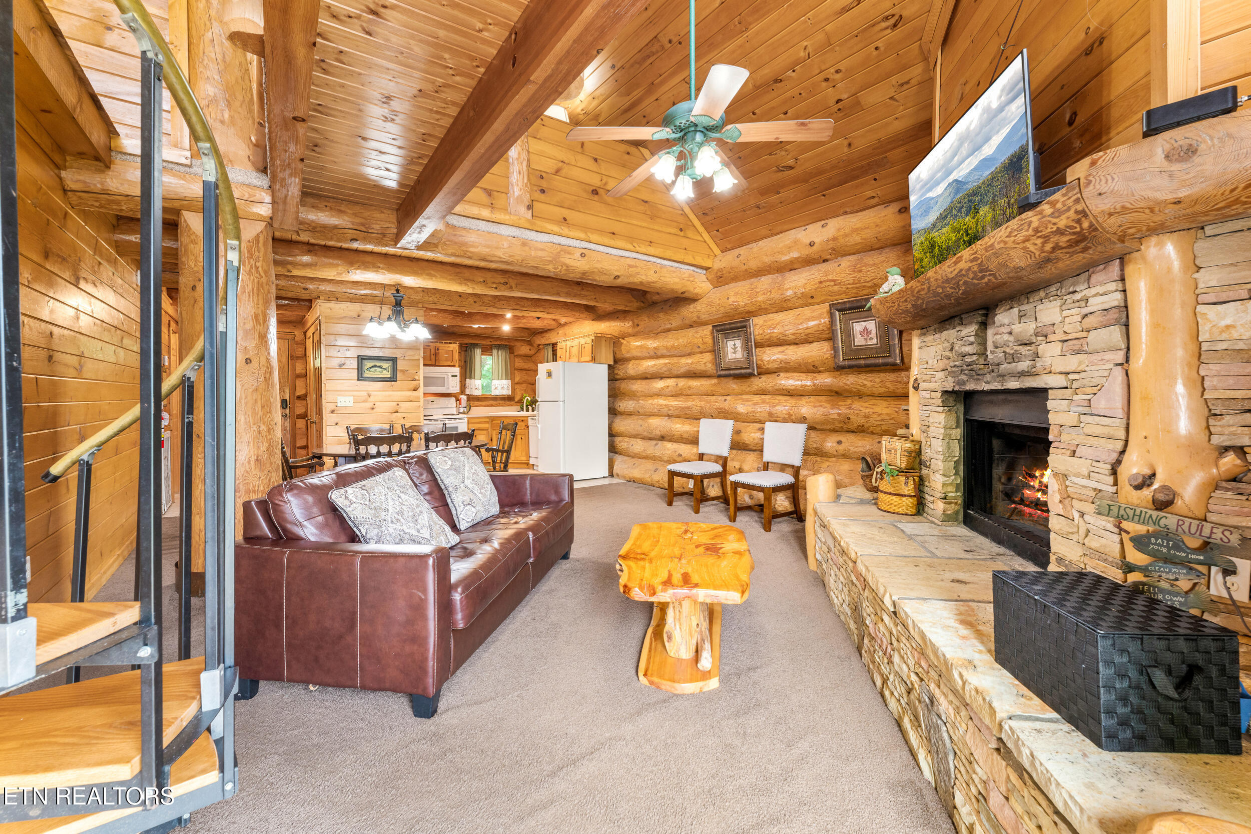 617 Almost Heaven Way Sevierville, TN 37876 - Photo 7 of 44 617 almost heaven way-7