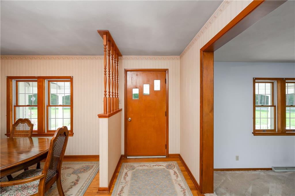 19 George Jr Road Grove City, PA 16127 - Photo 18 of 42 Entryway