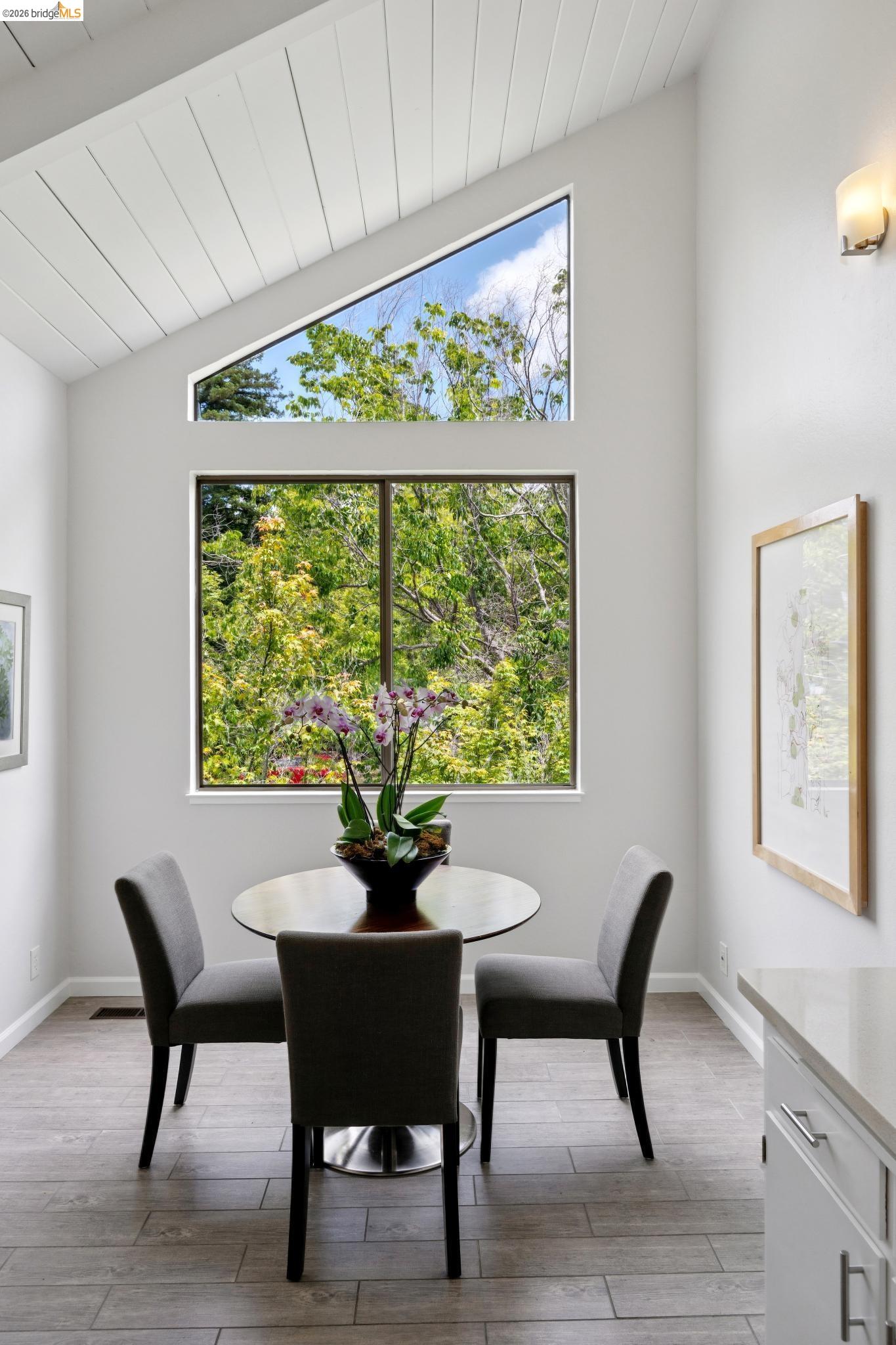 1340 Henry Street Berkeley, CA 94709 - Photo 24 of 52 Dining area