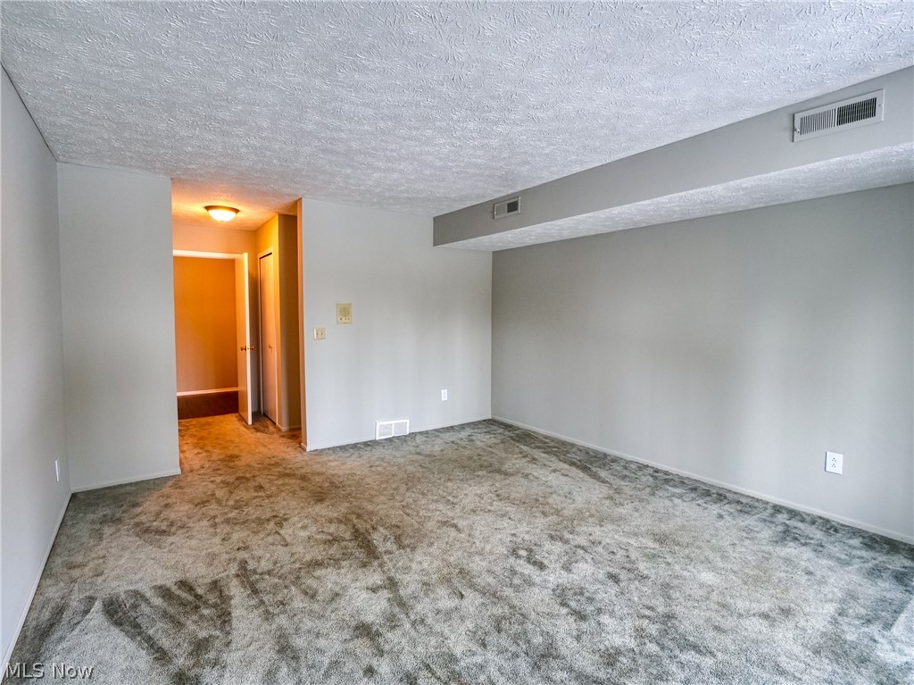 30069 Center Ridge Road, Unit C Westlake, OH 44145 - Photo 17 of 35 Gallery Image 17