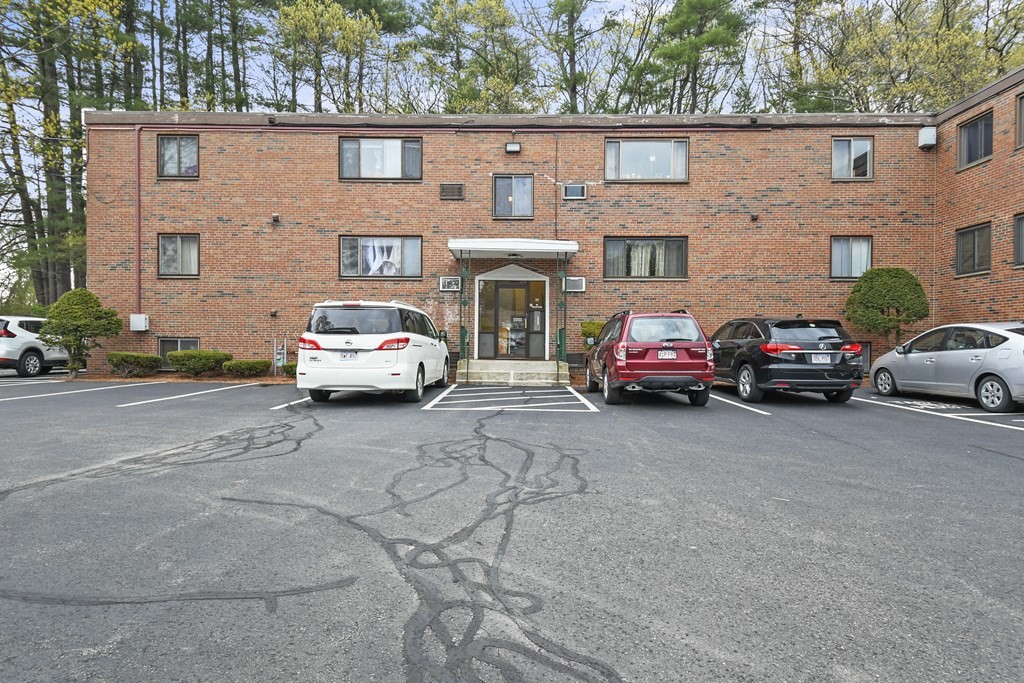 77 Nicholas Road, Unit L Framingham, MA 01701 - Photo 1 of 13 Gallery Image 1
