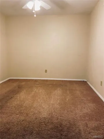 $825 | 131 Ashley Drive, Fairview Heights, IL 62208