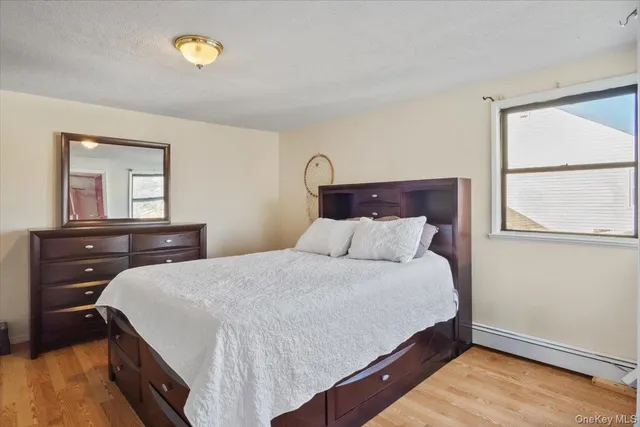 $725,000 | 25 Ford Drive West, Massapequa, NY 11758