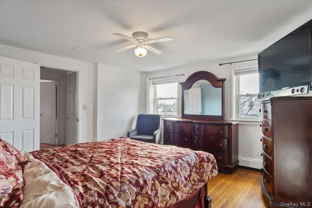 $725,000 | 25 Ford Drive West, Massapequa, NY 11758