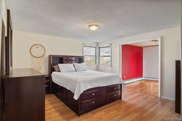 $725,000 | 25 Ford Drive West, Massapequa, NY 11758