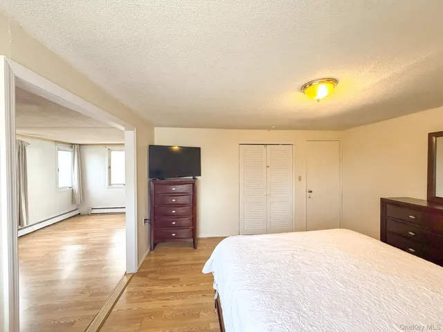 $725,000 | 25 Ford Drive West, Massapequa, NY 11758