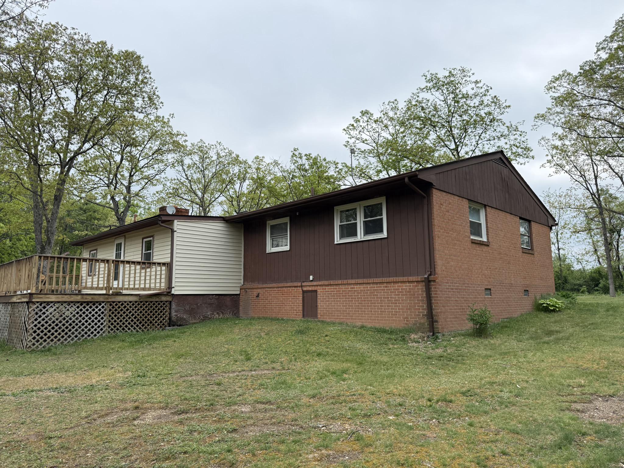 1485 South Timber Ridge Road Cross Junction, VA 22625 - Photo 28 of 40 Charming dual-tone home with greenery.