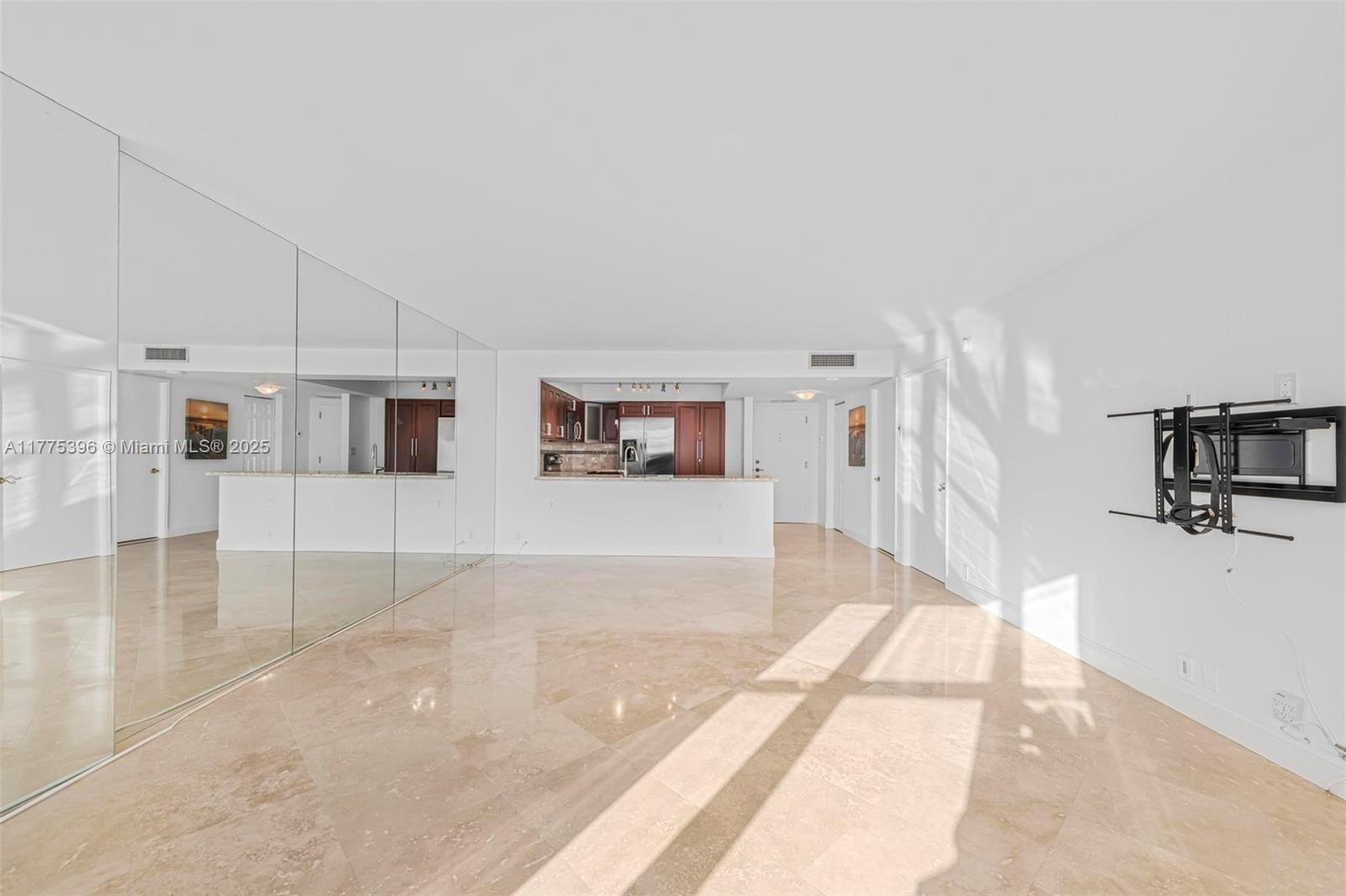 Brickell Place Miami, FL 33129 - Photo 15 of 44