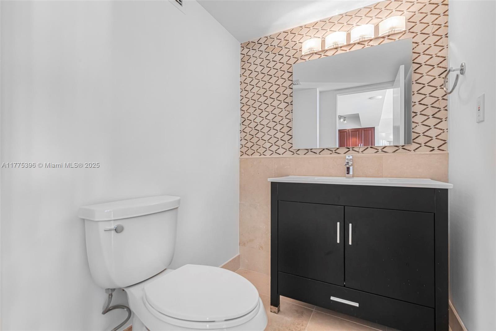 Brickell Place Miami, FL 33129 - Photo 16 of 44