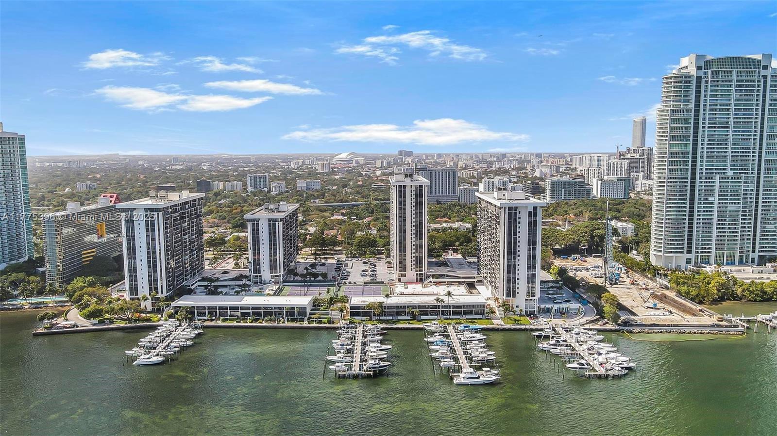 Brickell Place Miami, FL 33129 - Photo 24 of 44