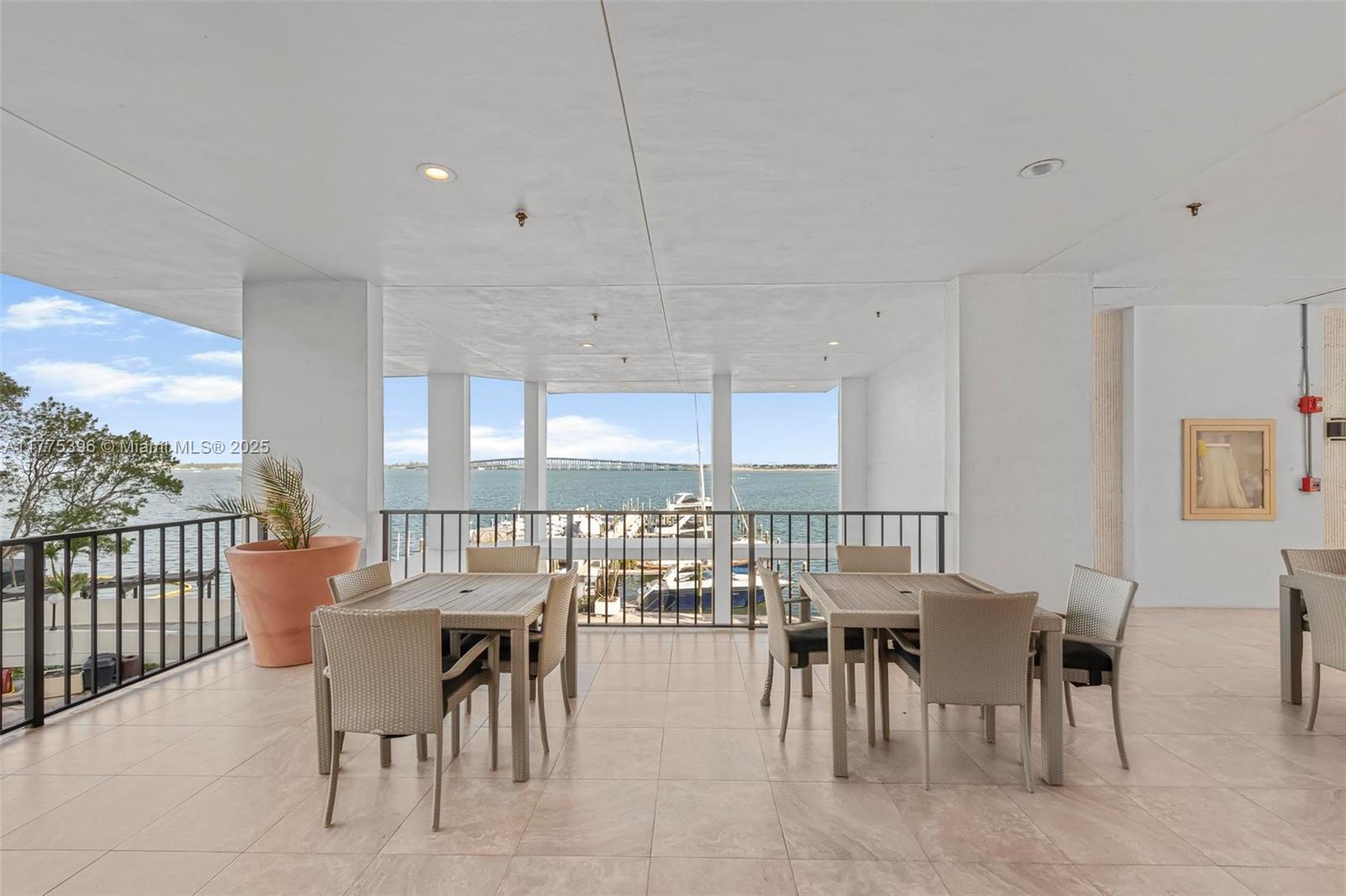 Brickell Place Miami, FL 33129 - Photo 30 of 44