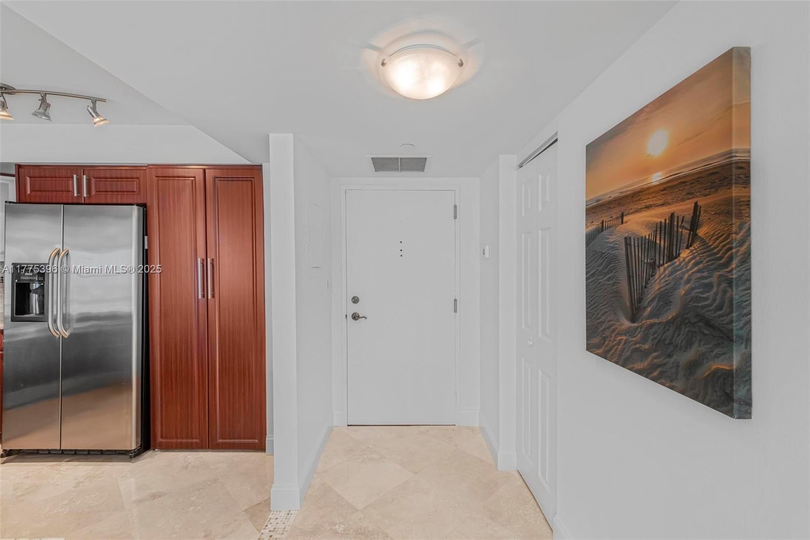 Brickell Place Miami, FL 33129 - Photo 8 of 44