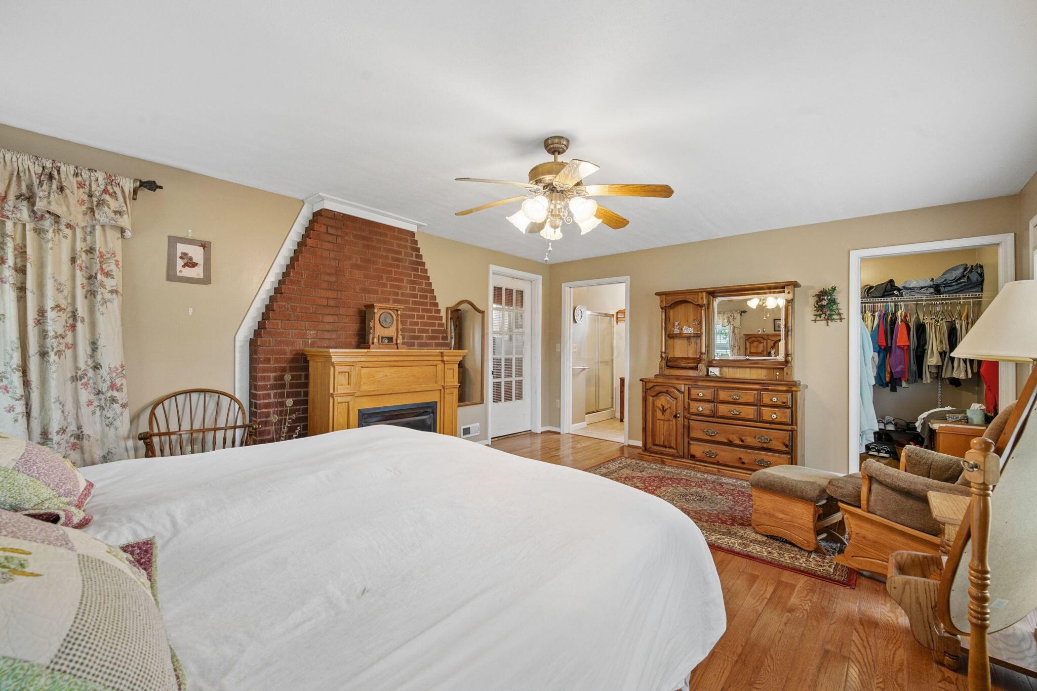 9480 Foundry Road East Liberty, OH 43319 - Photo 15 of 32 9480 primary bd 2