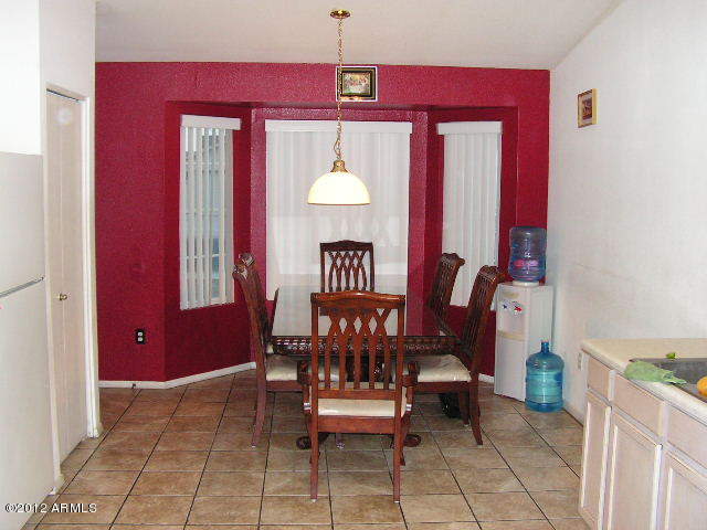 1739 East Sycamore Road Casa Grande, AZ 85122 - Photo 3 of 7 Dining area
