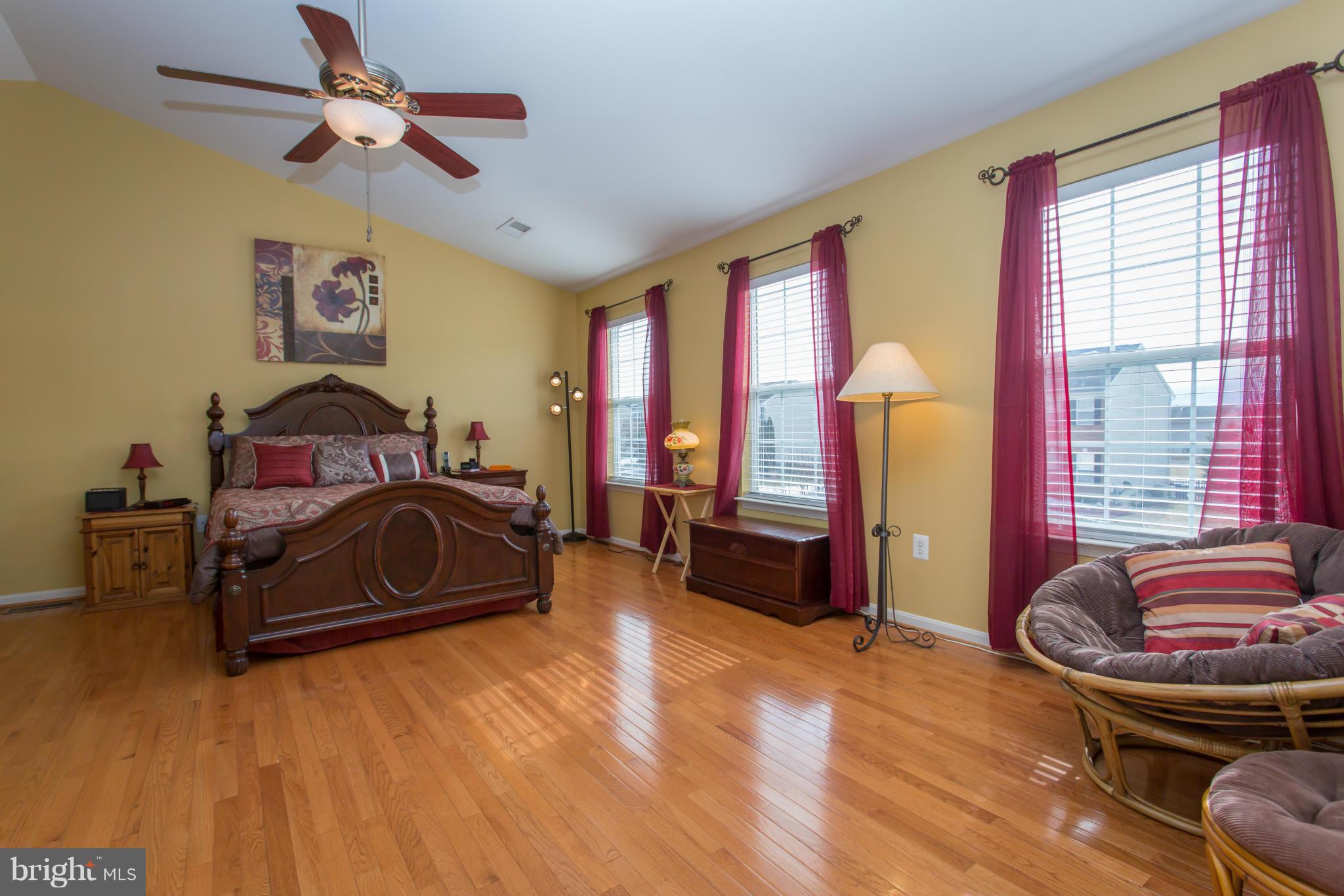 43 Hamstead Road Fredericksburg, VA 22405 - Photo 20 of 30 Cathedral Ceilings