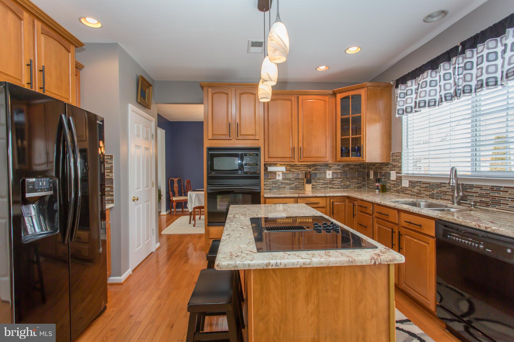 43 Hamstead Road Fredericksburg, VA 22405 - Photo 8 of 30 Upgraded Custom Backsplash