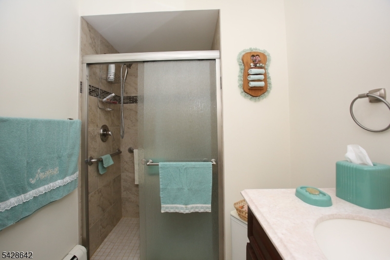 90 Frogtown Road Dover, NJ 07801 - Photo 14 of 32