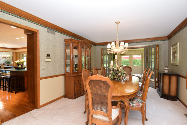 2907 Turnberry Road St. Charles, IL 60174 - Photo 7 of 25 a dining room with furniture window and wooden floor