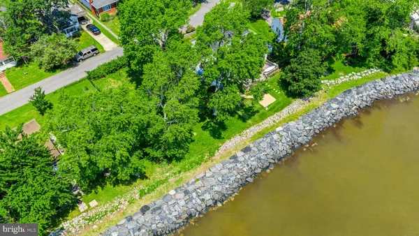 $1,470,000 | 5235 Al Jones Drive, Shady Side, MD 20764