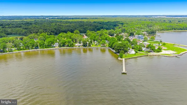 $1,470,000 | 5235 Al Jones Drive, Shady Side, MD 20764