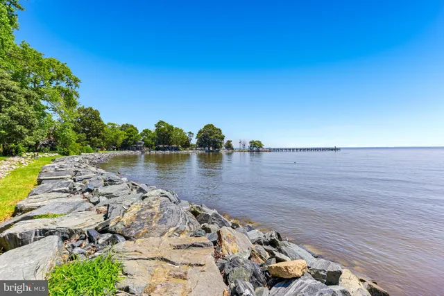 a view of a lake with houses