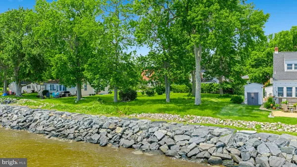 $1,470,000 | 5235 Al Jones Drive, Shady Side, MD 20764