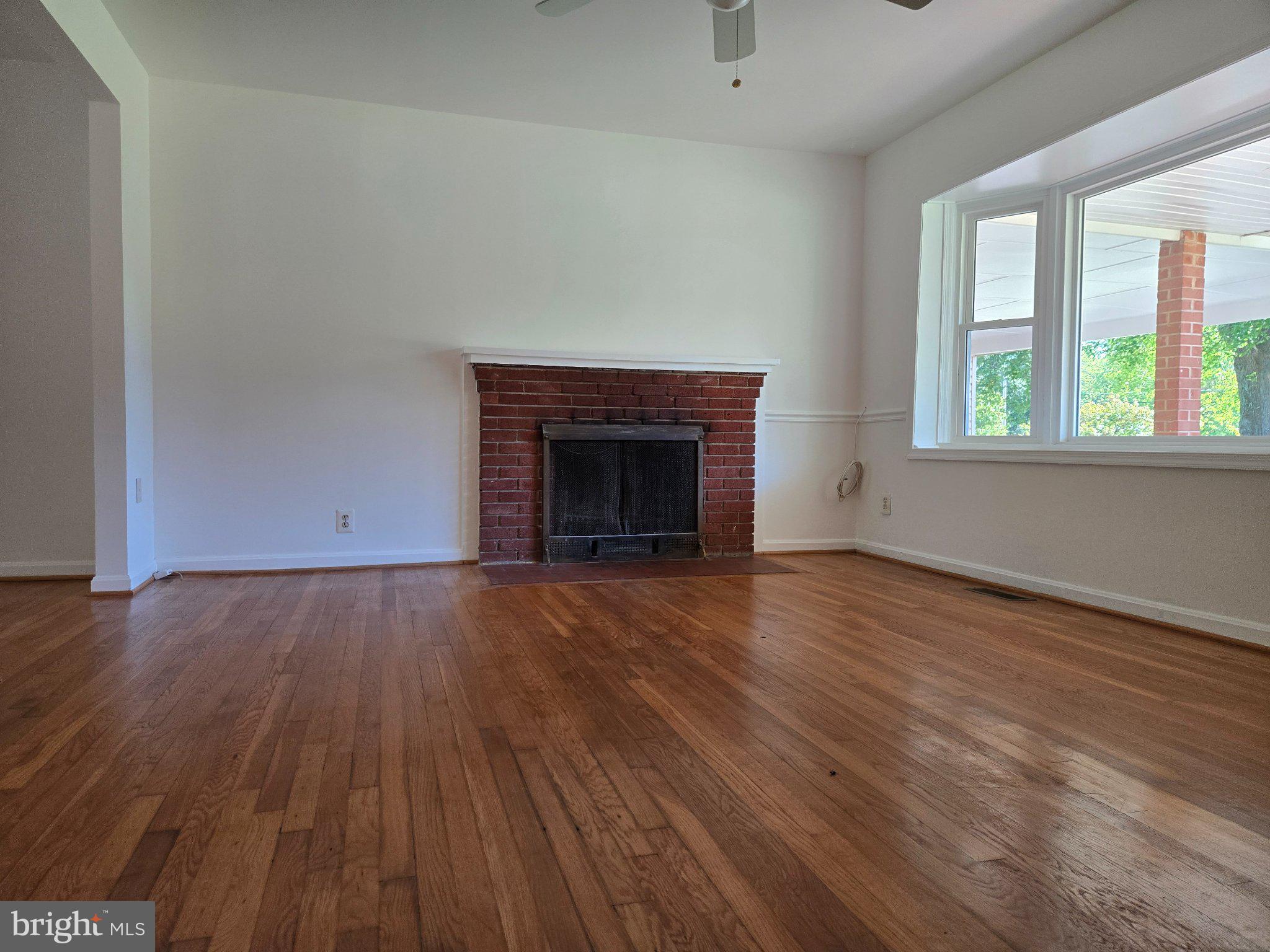 15451 Thompson Road Silver Spring, MD 20905 - Photo 8 of 15 Gallery Image 8