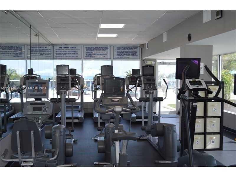 100 Lincoln Road, Unit 1112 Miami Beach, FL 33139 - Photo 32 of 48