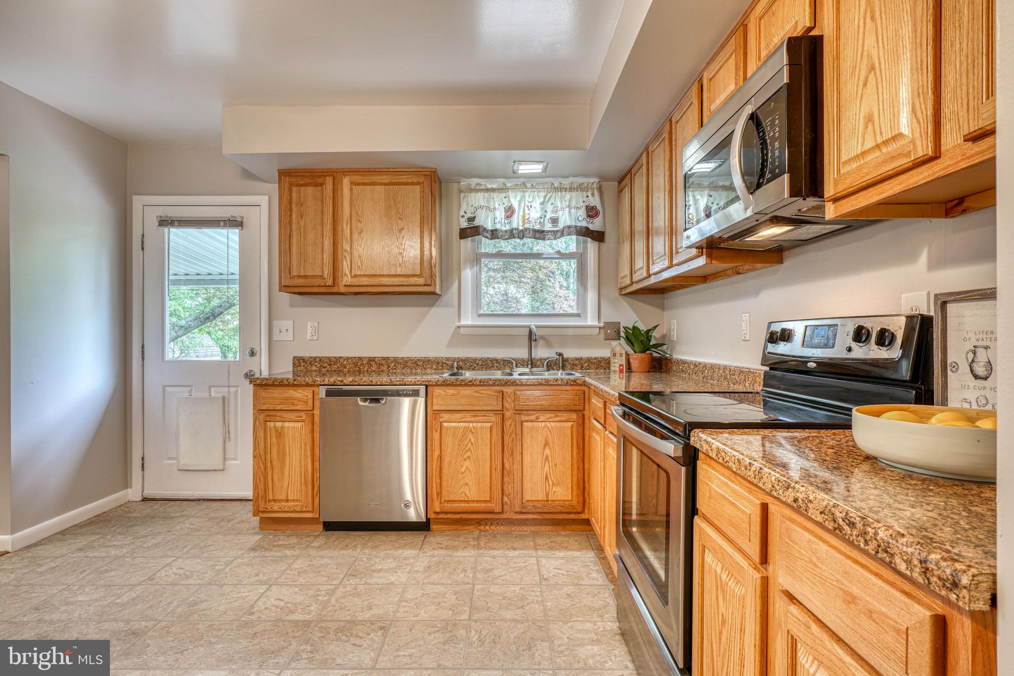 2931 Northwind Road Baltimore, MD 21234 - Photo 8 of 32 Gallery Image 8