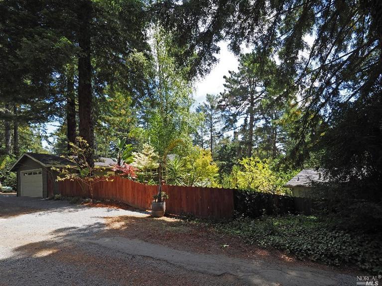 1871 Jonive Road Sebastopol, CA 95472 - Photo 1 of 1 a view of backyard with green space
