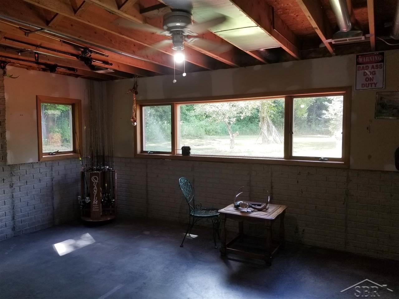 12654 Canada Road Birch Run, MI 48415 - Photo 14 of 17 50019351-13.JPG