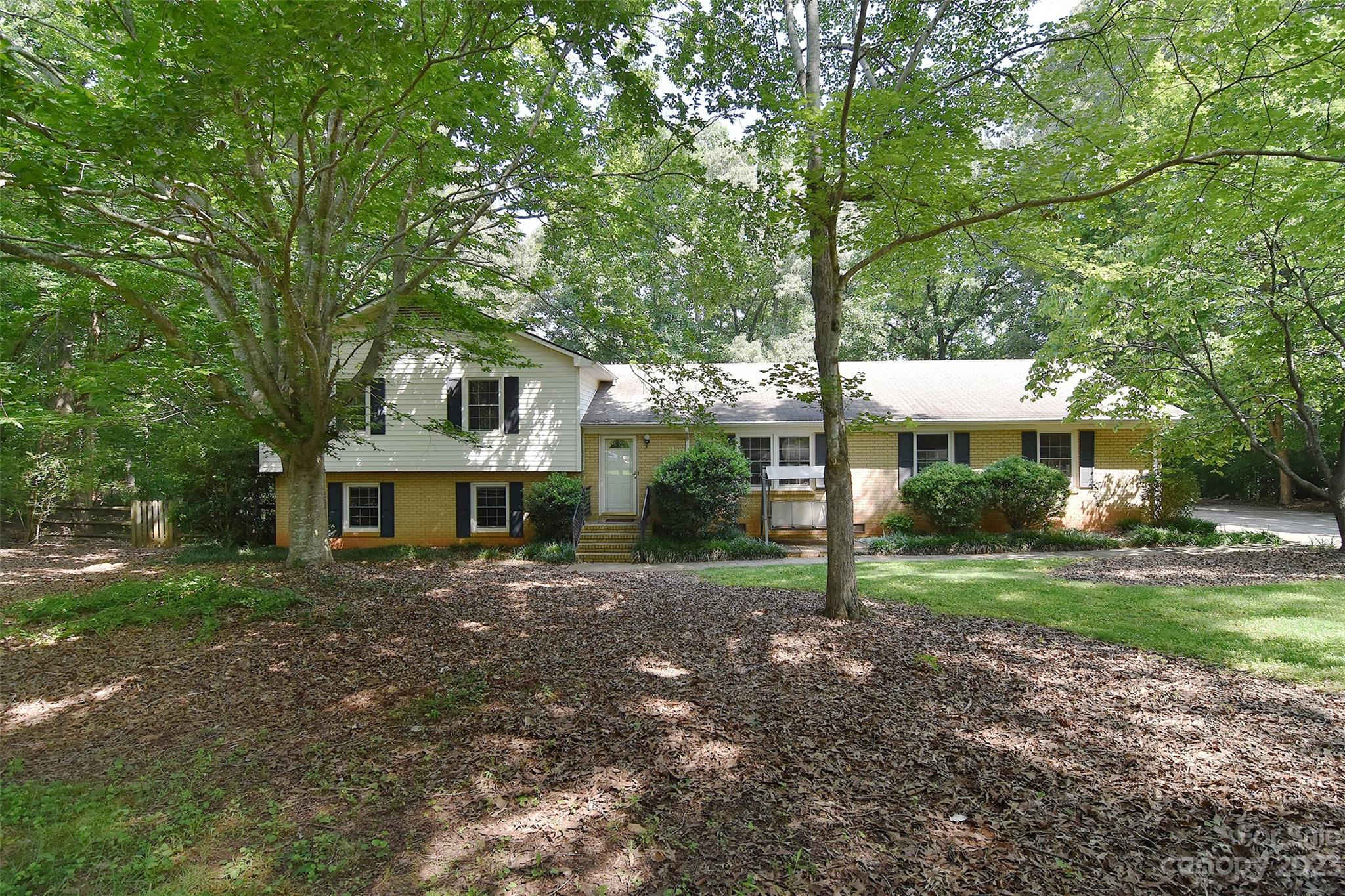 425 Yamasee Road Waxhaw, NC 28173 - Photo 1 of 35 Gallery Image 1