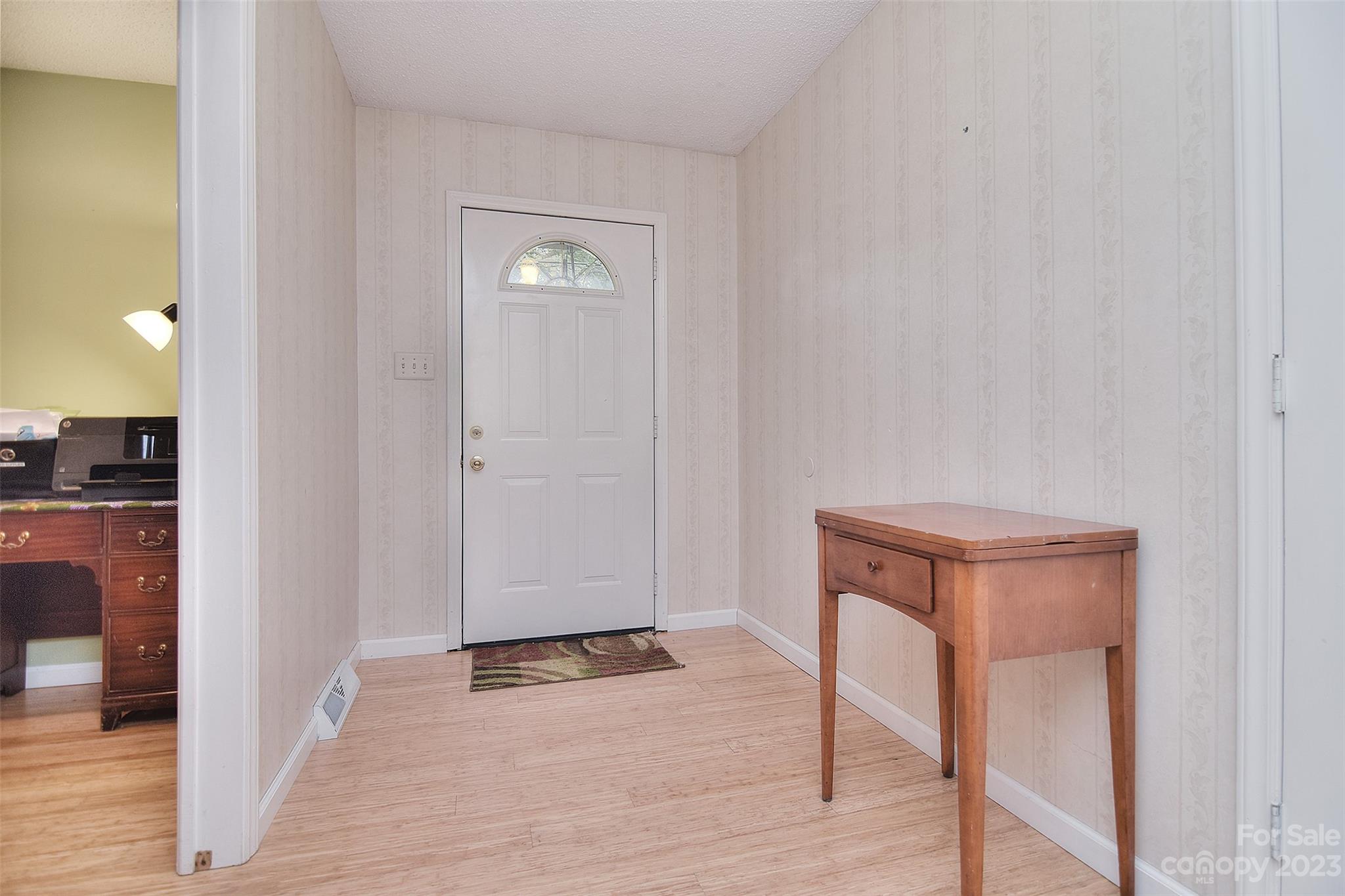 425 Yamasee Road Waxhaw, NC 28173 - Photo 5 of 35 Gallery Image 5