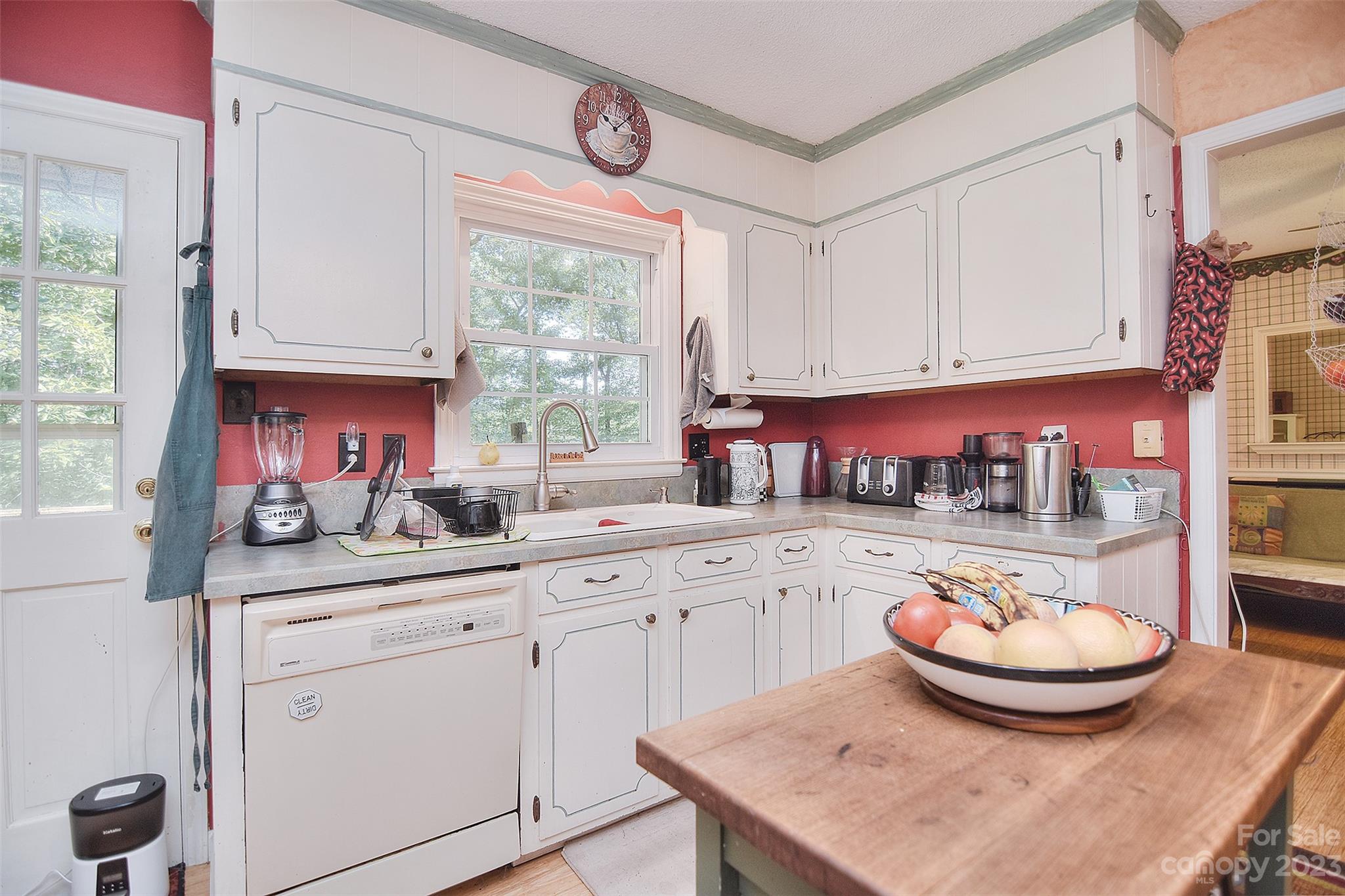 425 Yamasee Road Waxhaw, NC 28173 - Photo 9 of 35 Gallery Image 9