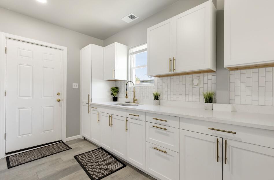 1181 Porter Street Gary, IN 46404 - Photo 14 of 41 948x624