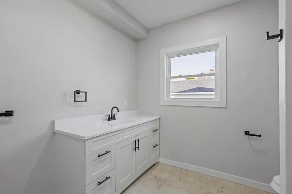 $132,500 | 1219 East Pine Street, Fort Scott, KS 66701