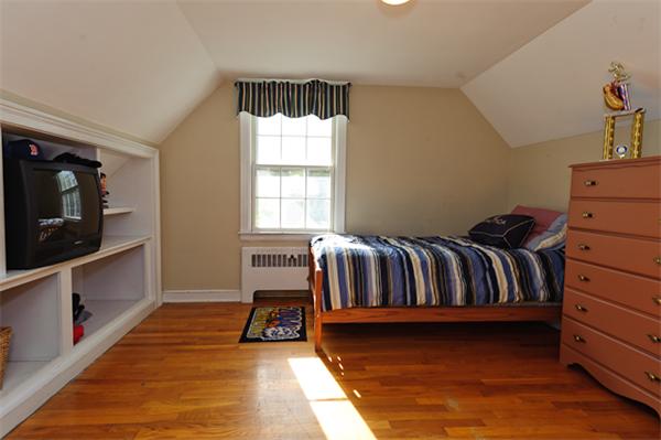 3 Hawthorne Road Hingham, MA 02043 - Photo 19 of 21 Gallery Image 19